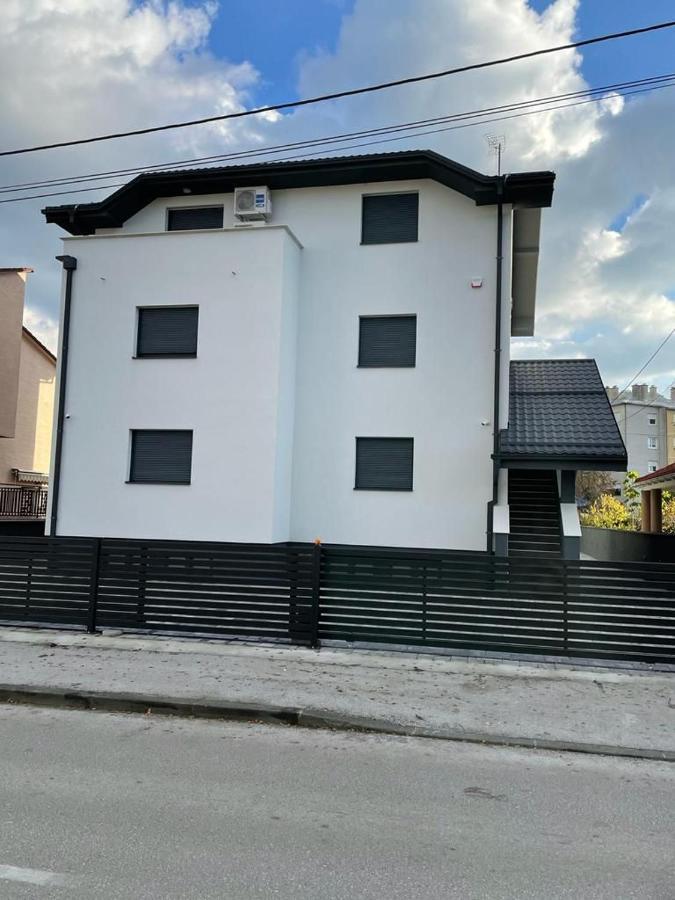 Apartmani Daisy Velika Gorica Exterior foto